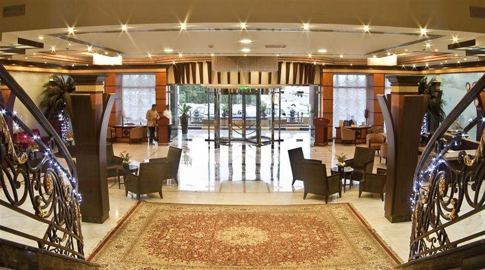 Royal Beach Resort & Spa Sharjah Bagian luar foto