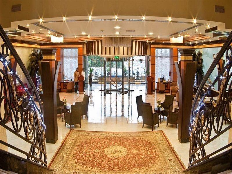 Royal Beach Resort & Spa Sharjah Bagian luar foto
