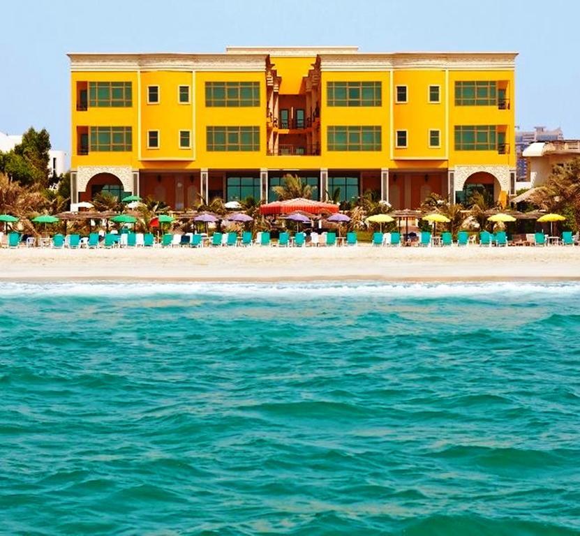 Royal Beach Resort & Spa Sharjah Bagian luar foto